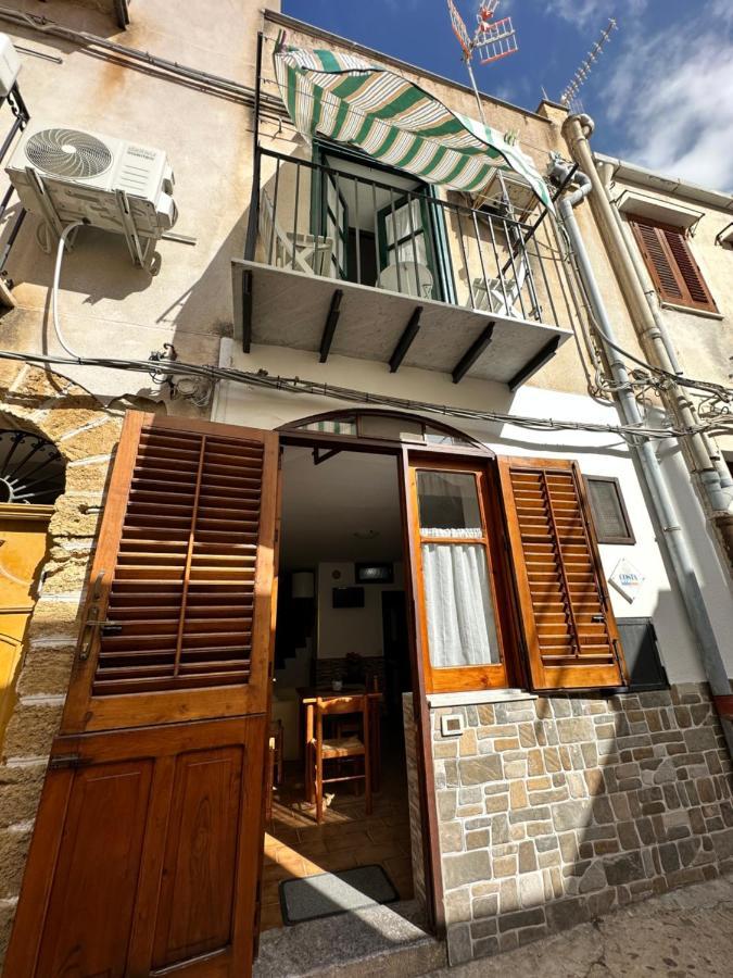 Costa House Apartment
