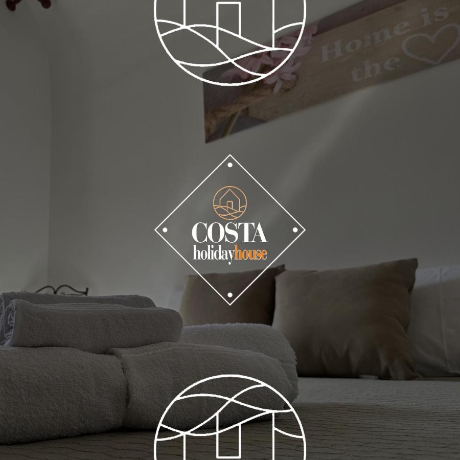 Apartment Costa House *